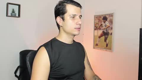 Snapshot of jayalvarrez_ chatting on 02/13/25, 06:38 Jay Alvarrez online show from 02/13/25, 06:38