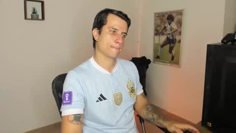 Snapshot of jayalvarrez_ chatting on 03/02/25, 08:50 Jay Alvarrez online show from 03/02/25, 08:50