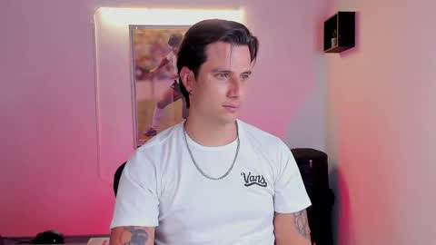 Snapshot of jayalvarrez_ chatting on 10/03/25, 08:28 Jay Alvarrez online show from 10/03/25, 08:28