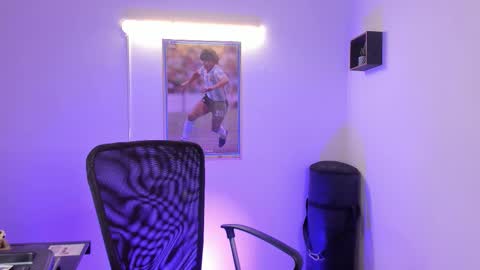 Jay Alvarrez online show from 01/05/26, 07:06