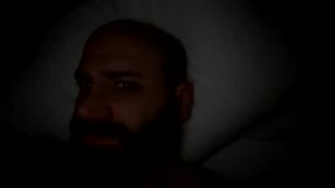 Snapshot of jaybeze88 chatting on 01/12/26, 12:21 jaybeze88 online show from 01/12/26, 12:21