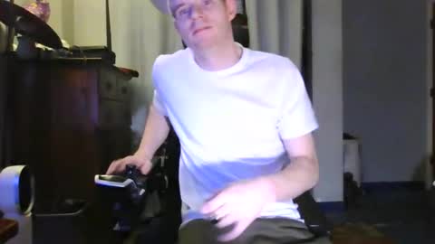 Snapshot of jaybrik92 chatting on 03/15/26, 12:11 Jlio Delgauto online show from 03/15/26, 12:11