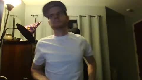 Snapshot of jaybrik92 chatting on 03/22/26, 03:32 Jlio Delgauto online show from 03/22/26, 03:32