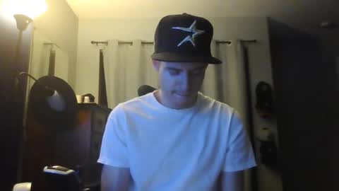 Snapshot of jaybrik92 chatting on 03/31/26, 01:40 Jlio Delgauto online show from 03/31/26, 01:40