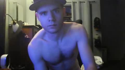 Snapshot of jaybrik92 chatting on 04/09/26, 08:20 Jlio Delgauto online show from 04/09/26, 08:20