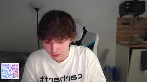 Jayce online show from 10/08/25, 09:56