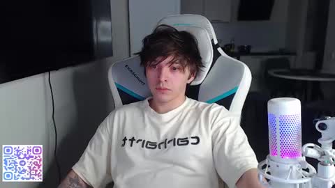 Snapshot of jayce_icestone chatting on 07/04/26, 06:47 Jayce online show from 07/04/26, 06:47