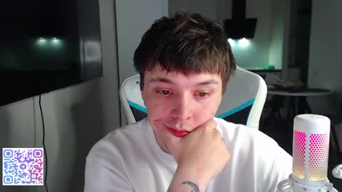 Snapshot of jayce_icestone chatting on 07/11/26, 11:17 Jayce online show from 07/11/26, 11:17
