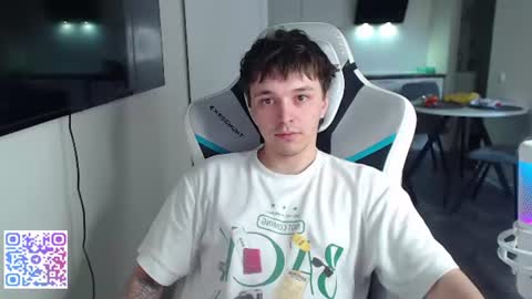 Snapshot of jayce_icestone chatting on 07/13/26, 03:09 Jayce online show from 07/13/26, 03:09