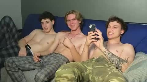 Snapshot of jaycex_69 chatting on 12/09/24, 06:46 THE HOUSE online show from 12/09/24, 06:46