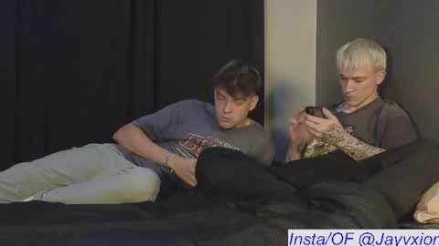 Snapshot of jaycex_69 chatting on 11/09/25, 01:20 THE HOUSE online show from 11/09/25, 01:20