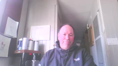 Snapshot of jaycu1962 chatting on 04/10/26, 06:12 Jay online show from 04/10/26, 06:12