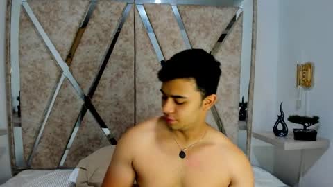 Snapshot of jayd_muscle chatting on 10/25/25, 05:37 jayd_muscle online show from 10/25/25, 05:37