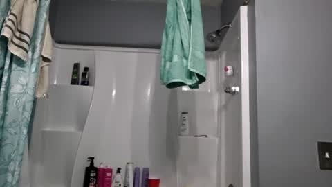 Redheadbarbiee and BigDickWillie online show from 06/28/26, 02:28