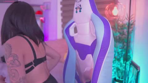 Snapshot of jayden_cournikovaa chatting on 09/22/25, 07:16 Jayen online show from 09/22/25, 07:16