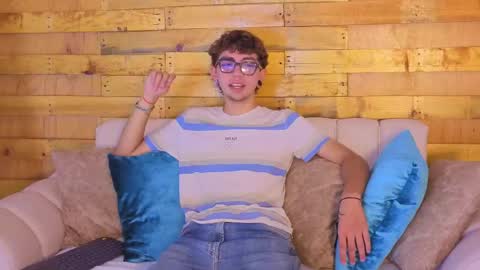 Snapshot of jayden_kush chatting on 04/25/26, 01:41 JONATHAN online show from 04/25/26, 01:41