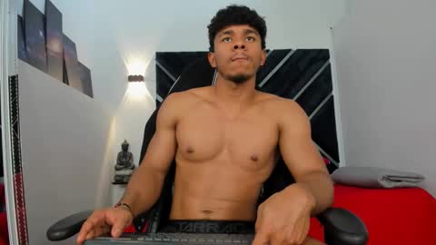 Snapshot of jaydenvance chatting on 09/19/25, 03:34 JAYDEN online show from 09/19/25, 03:34