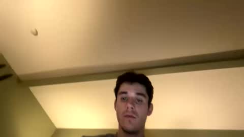 Snapshot of jaylovestokens chatting on 12/04/25, 01:04 Jay online show from 12/04/25, 01:04