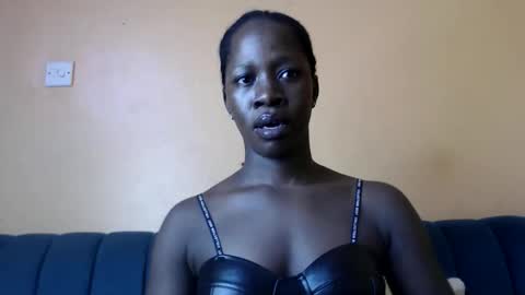 Jayny online show from 11/11/25, 12:27