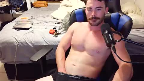 jaypipeahoe online show from 10/19/25, 05:08