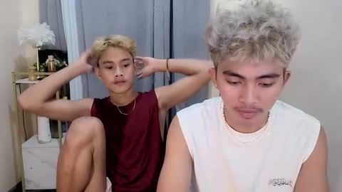 jaysee_hugecox online show from 04/25/26, 10:18