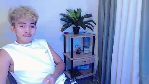 jaysee_hugecox online show from 05/02/26, 02:11