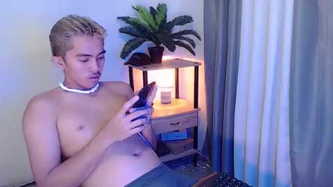 jaysee_hugecox online show from 05/05/26, 05:15