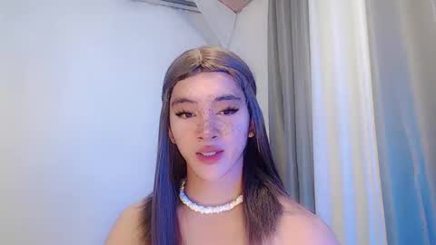 jaysee_hugecox online show from 05/18/26, 02:01