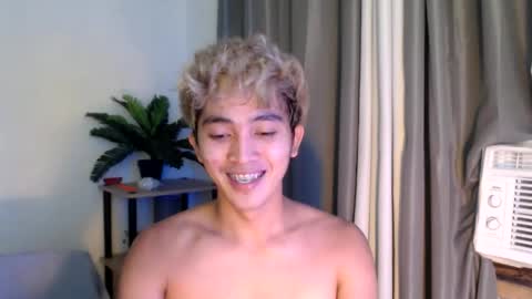 jaysee_hugecox online show from 05/31/26, 06:20
