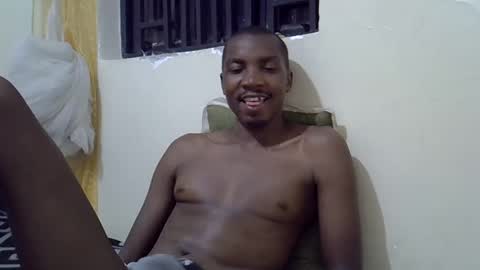 Snapshot of jayson254 chatting on 12/18/24, 05:10 jayson254 online show from 12/18/24, 05:10