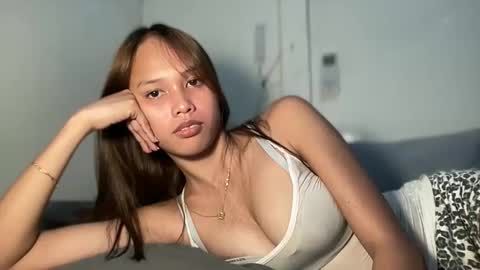 Snapshot of jazh21 chatting on 04/12/26, 05:34 jash online show from 04/12/26, 05:34