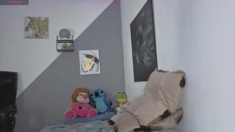 JAZMIN online show from 09/16/25, 02:12