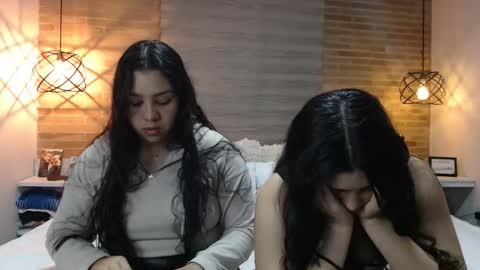 Snapshot of jazmin_dharius chatting on 12/04/25, 07:50 Jazmin and Scarlett online show from 12/04/25, 07:50