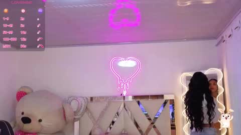 Jazmin  online show from 11/26/25, 11:44