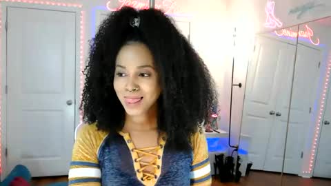Jazmine Fox online show from 06/05/26, 08:36