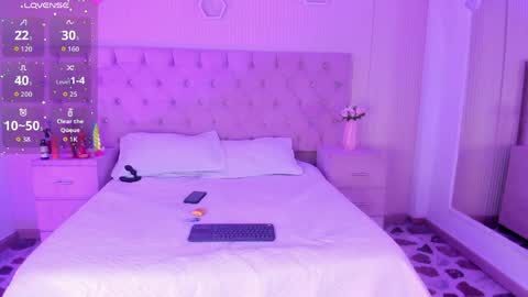 Jazminrusso  online show from 05/25/26, 05:02