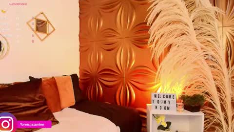 Snapshot of jazzmintorres chatting on 10/11/25, 01:20 Jazmin online show from 10/11/25, 01:20