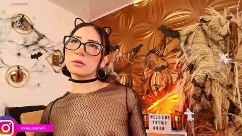 Snapshot of jazzmintorres chatting on 10/21/25, 01:23 Jazmin online show from 10/21/25, 01:23