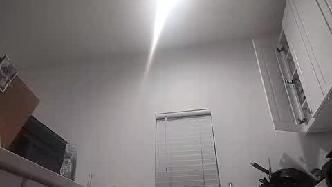 Jazzystelo online show from 11/24/25, 06:57