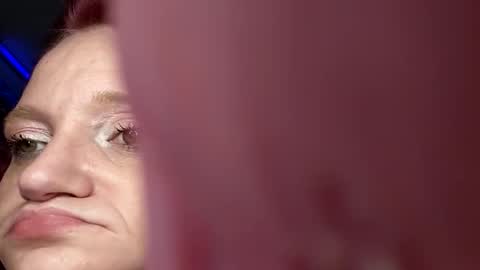 Snapshot of jbeautyxx chatting on 02/17/26, 09:28 J Nicole online show from 02/17/26, 09:28