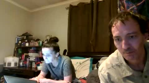 Snapshot of jbee319379 chatting on 04/26/26, 05:38 jbee319379 online show from 04/26/26, 05:38