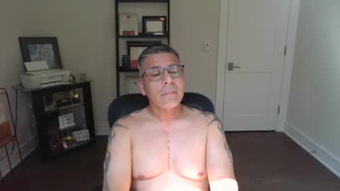 jc1971 online show from 05/04/26, 03:19