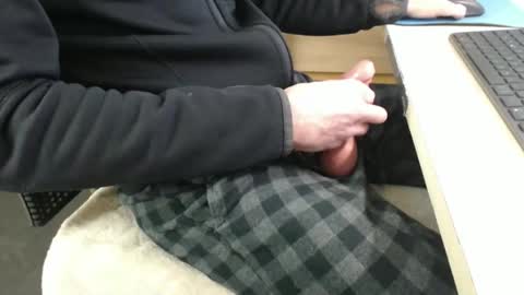 Snapshot of jc200000 chatting on 03/05/26, 06:15 jc200000 online show from 03/05/26, 06:15