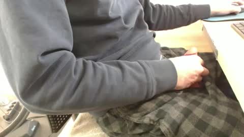 Snapshot of jc200000 chatting on 04/06/26, 05:03 jc200000 online show from 04/06/26, 05:03