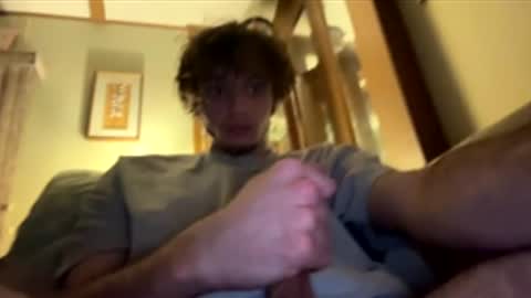 Snapshot of jc6984 chatting on 12/21/25, 01:35 jc6984 online show from 12/21/25, 01:35