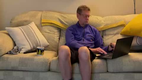 Jon online show from 12/11/24, 05:04