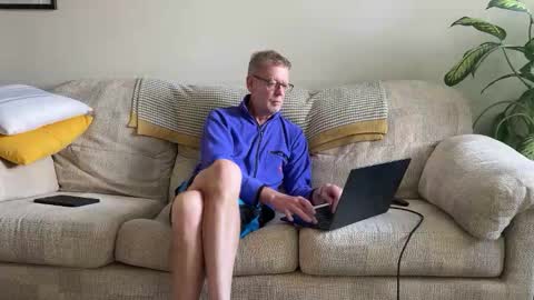 Jon online show from 10/11/25, 10:36