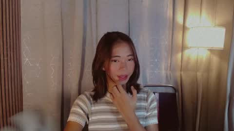 Snapshot of jclbabes chatting on 07/13/26, 03:26 vivian online show from 07/13/26, 03:26