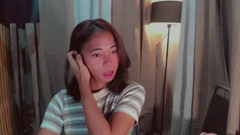 Snapshot of jclbabes chatting on 07/19/26, 01:31 vivian online show from 07/19/26, 01:31
