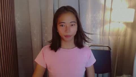 Snapshot of jclbabes chatting on 07/20/26, 01:31 vivian online show from 07/20/26, 01:31
